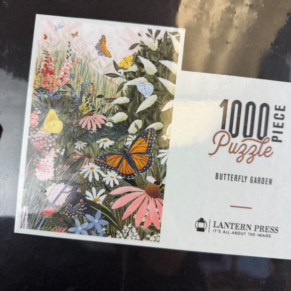 New Sealed Lantern Press 1000 Piece Puzzle Butterfly Garden - Picture 2 of 4